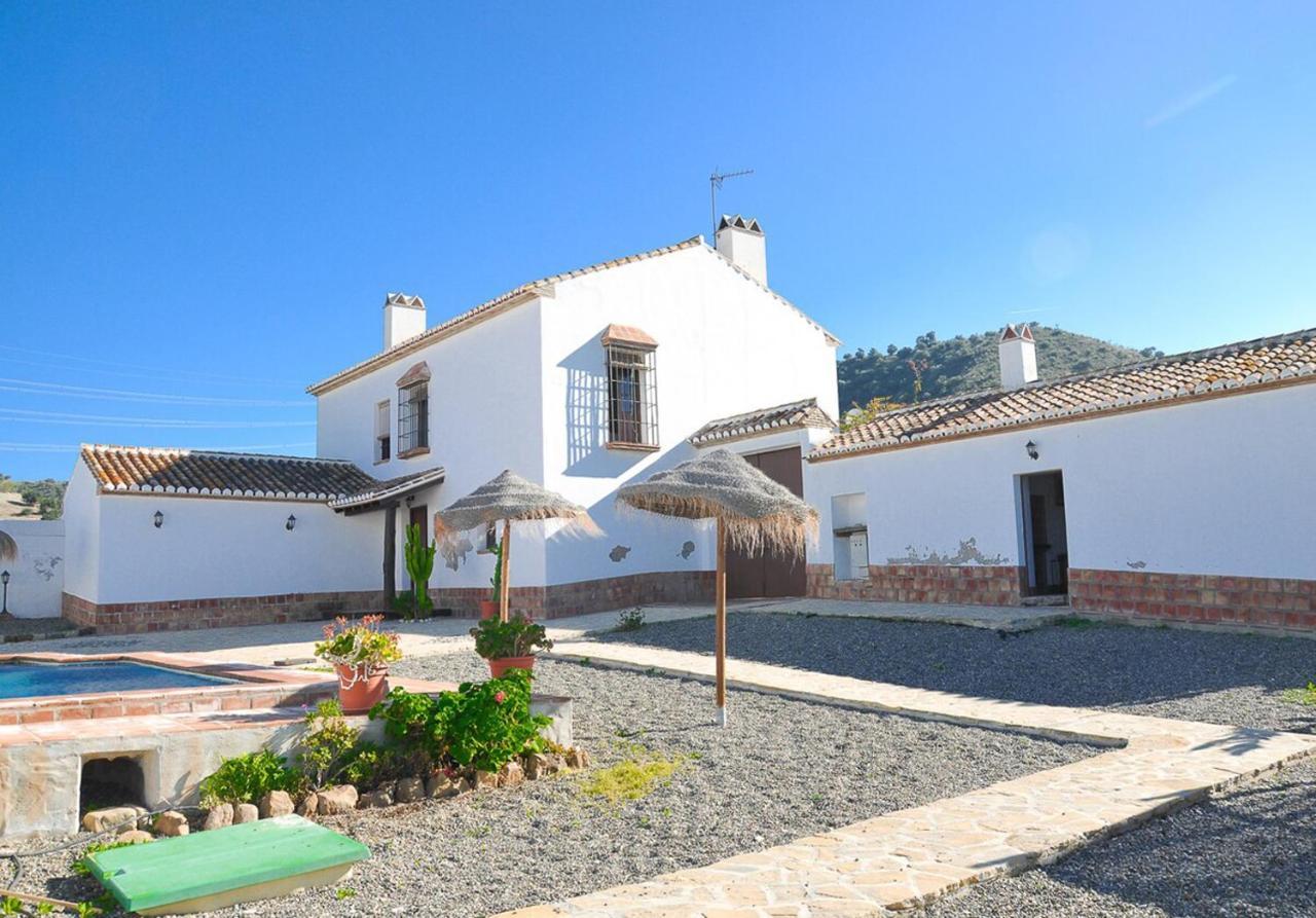Cortijo Las Caballerias Алора Екстер'єр фото
